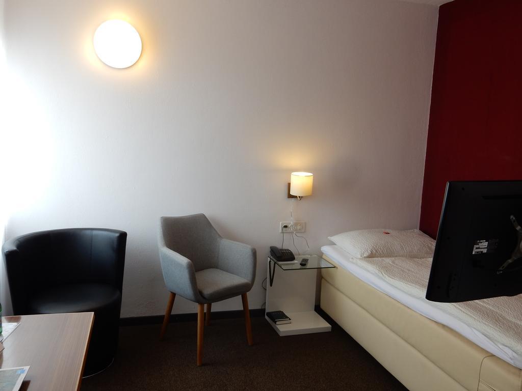 Hotel Am Schloss Thun Ngoại thất bức ảnh